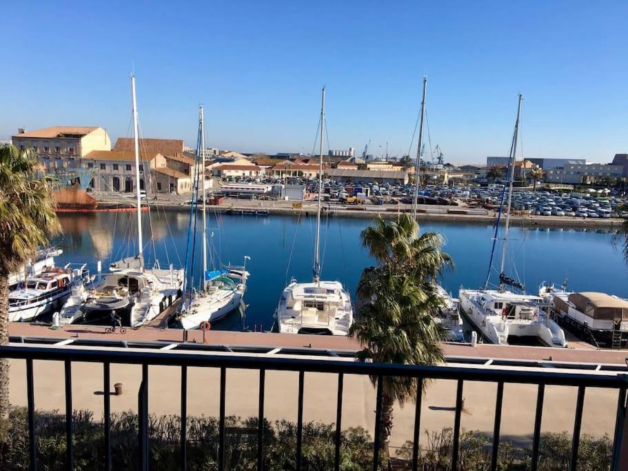 Appartement "Filou" Spacieux T3 avec vue canal et wifi à Sète Extérieur photo